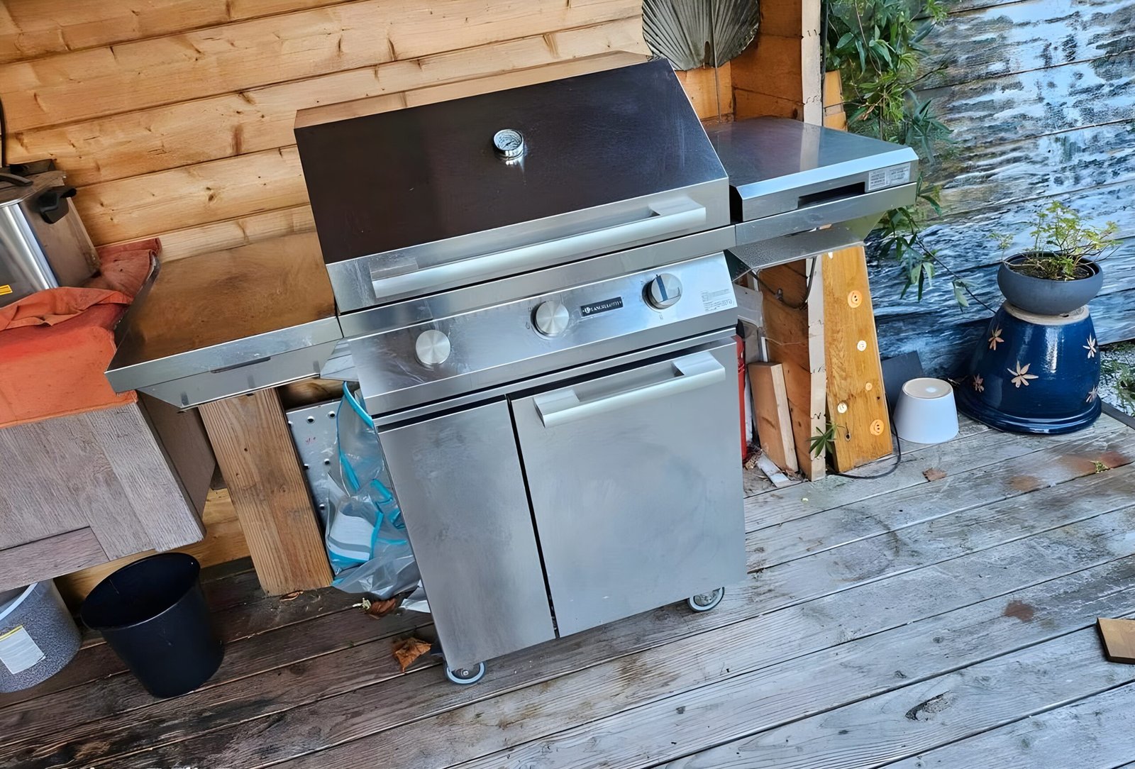 Gasbarbecue in tuin